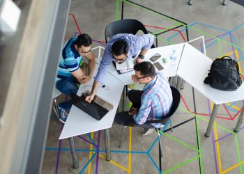 How technology can make your remote business a hit?