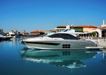 4 Most Popular Catamaran Myths Busted