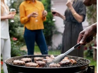 Unveiling the Secrets: How to Differentiate Exceptional Barbecue from Mediocre Offerings