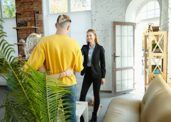 Home Staging for Professional Real Estate Photography