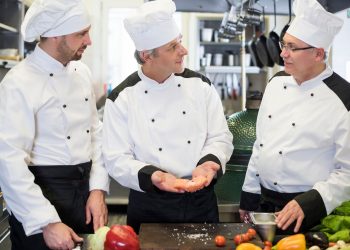 Tailoring Your Experience: How Agencies Match Chefs with Clients