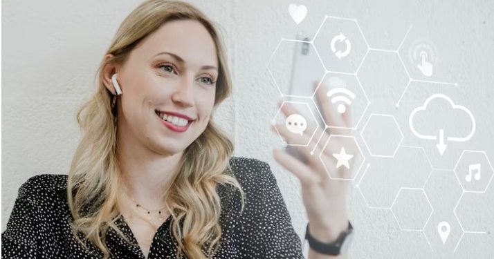 What is Cloud Hosting? The Benefits and When to Use It