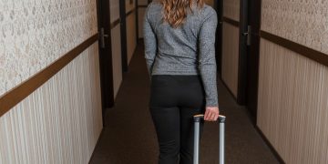 Hobart Accommodation & Tours