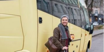 Luxury Bus Transport in Darwin