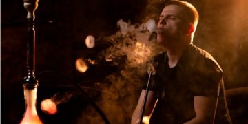 Apprehending a Glass Blunt