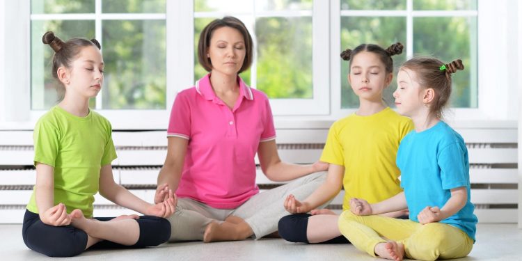 10 Reasons to teach kids to meditate