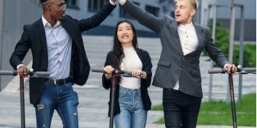 Exploring iScooter’s Electric Scooters: A Closer Look at the i9 and iX3 Models