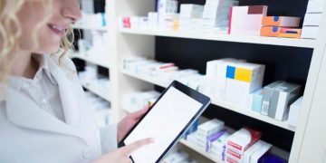 Unlocking the Potential of Online Supplement Shopping: A Guide to Lutein and Melatonin Supplements