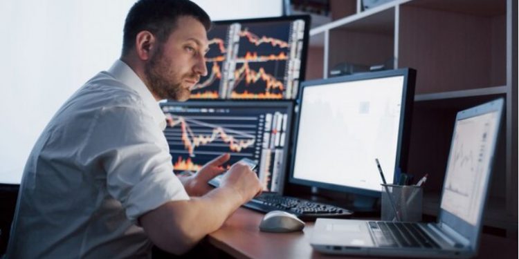 DISPERSION TRADING STRATEGIES