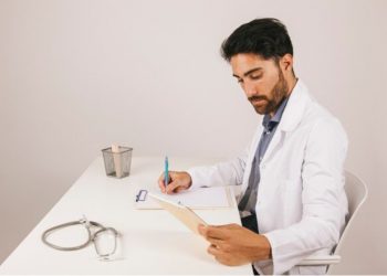 A Comprehensive Guide to Choosing the Best Medical Research Paper Writing Services in India