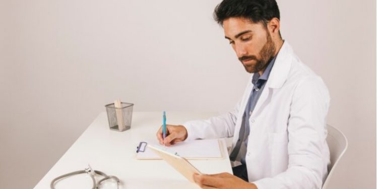 A Comprehensive Guide to Choosing the Best Medical Research Paper Writing Services in India