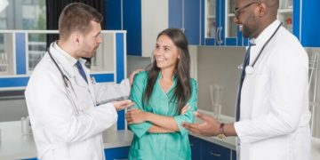 Mastering the Medicare Maze: Victoria Cabrera’s Artful Navigation Through Texas Medigap Plans