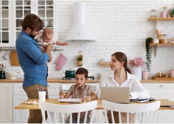 7 Side Hustle Ideas For Stay At Home Moms 