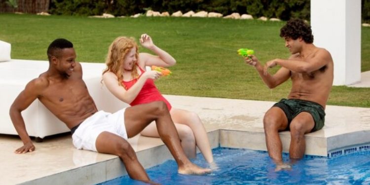 What Are The Characteristics of the Best Pool Removal Experts Near Me?