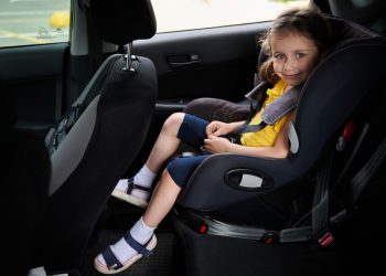 Why Choosing Orlando Car Service with Car Seats for a Family-Friendly Trip