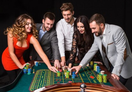 Unveiling the Titans: Exploring the Realms of PG Soft and Pragmatic Play in Online Slots