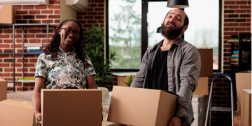 Aptos CA Movers – What Are the Benefits of Hiring Professionals?