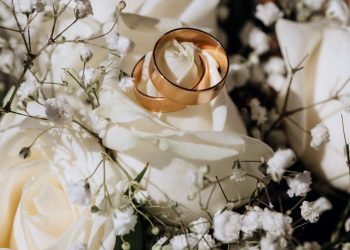 Vintage vs. Modern: Deciding on the Perfect Style for Your Toronto Engagement Ring