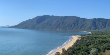 Convenience at Its Best: Taking a Shuttle Bus to Port Douglas