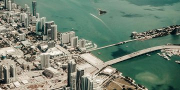 Escape to Paradise: Book Your Fort Lauderdale BNB Now!