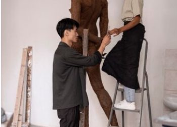 Transform Your Housefront: The Ultimate Guide to Home Exterior Services