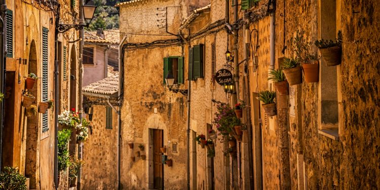 Unlocking the Secrets of Spain: A Journey Through Finance, Culture, and Relocation