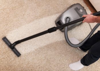 Keeping Your Rugs Fresh: Easy Rug Cleaning Services in Melbourne with Pickup and Return