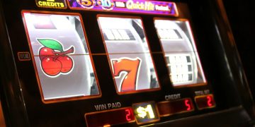 The Thrill of Slot Machines: Unveiling the Allure