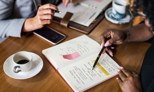 Considerations when developing a meeting agenda template