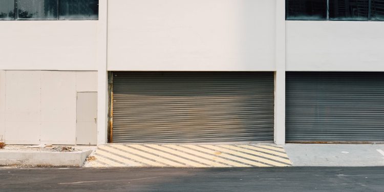5 Common Garage Door Problems Maryland Homeowners Face and How to Fix Them