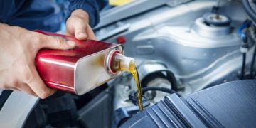 Full Synthetic Oil Change vs. Conventional Oil: What’s Best for Your Car?