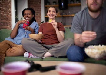 Discover the Future of Entertainment with Aroma IPTV : The Power of IPTV