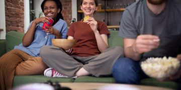 Discover the Future of Entertainment with Aroma IPTV : The Power of IPTV