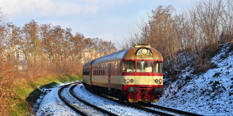 Rail Forum Etiquette and Best Practices for Productive Discussions