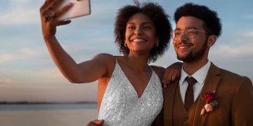 CAPTURING ALL THE BEACH WEDDINGS