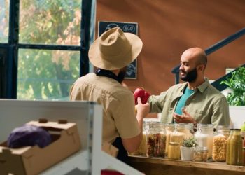 The Benefits of Opening a Baqala in Dubai