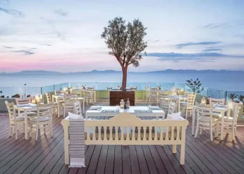 Planning Your Passover 2025? This Safe Haven Awaits Jewish Travelers – Shainfeld