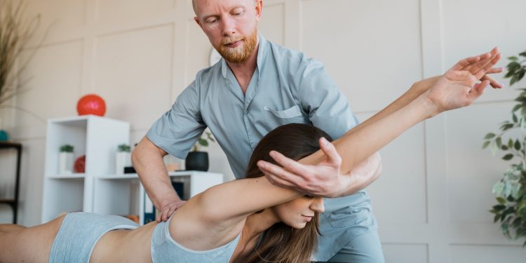 Corrective Chiropractic vs. Regular Chiropractic: What’s the Difference?