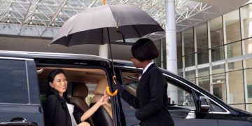 Luxury vs. Standard: Choosing the Right Taxi Service in Dubai