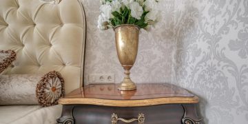 How Do Vases and Bowls Enhance the Elegance of Home Decor?