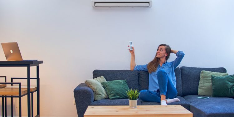 Energy-Efficient Air Conditioning Installation: Save Money & Stay Cool