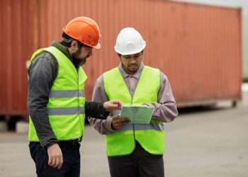 Lifting and Transporting Static Equipment: A Guide to Safety and Efficiency