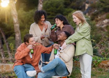Disconnecting to Reconnect: How Nature-Based Getaways Improve Mental Health and Family Bonding
