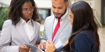 Key Qualities to Look for in Professional Advocates