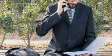 The Benefits of Hiring a Mobile Notary in Santa Ana, California
