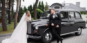 Private Black Car Transportation for Tampa Airports and Weddings