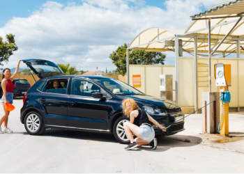 Private Town Car and Theme Park Transportation in Orange County