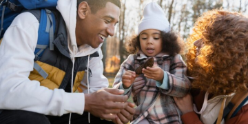 From Family Trip to Useful Travel Guide: How to Share What You Learn